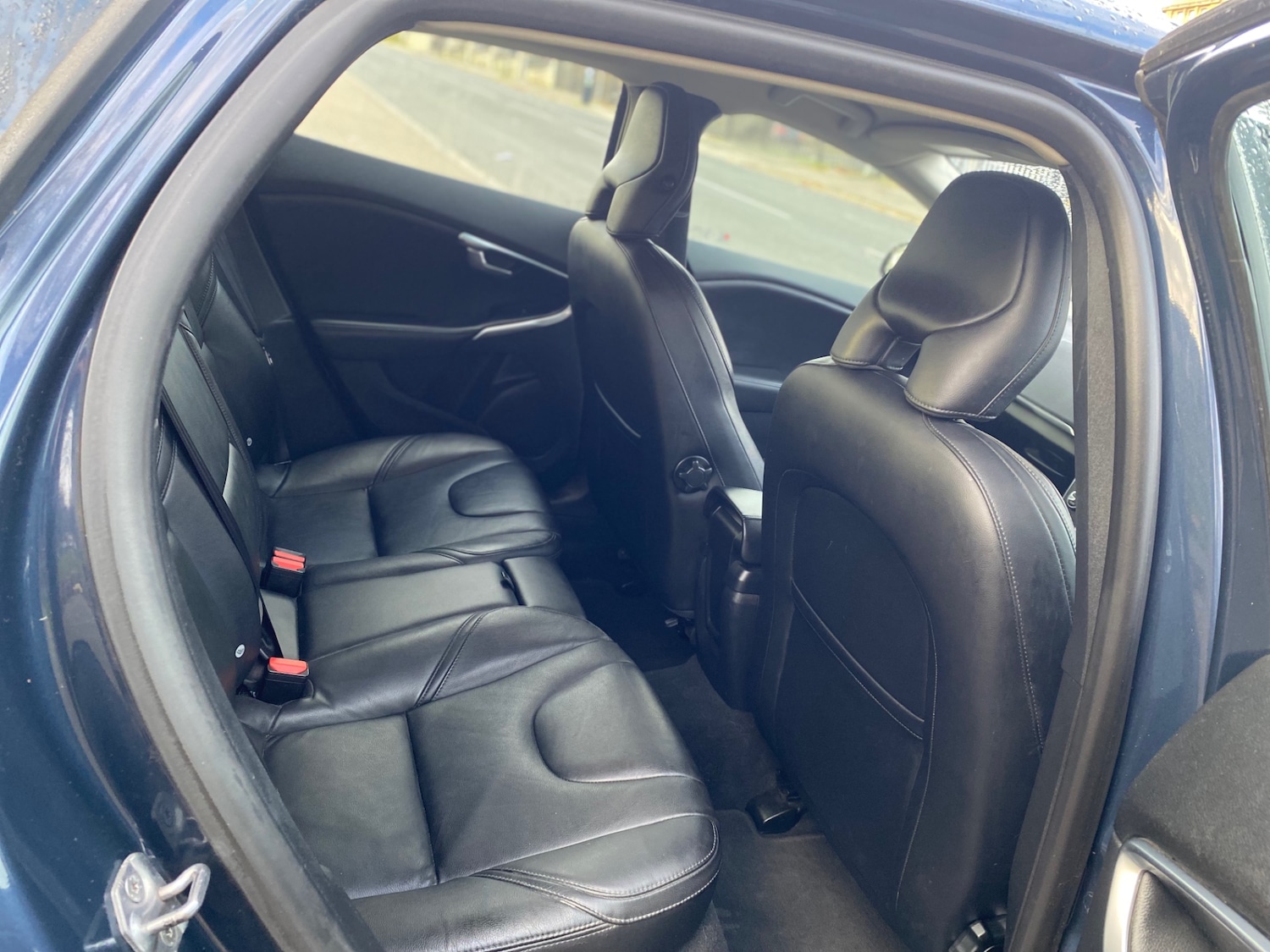 Used Volvo V40 2014 for sale - 77090217: Photo 9