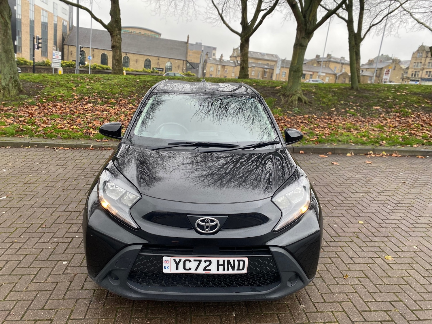 Used Toyota Aygo X 2022 for sale - 76897335: Photo 2