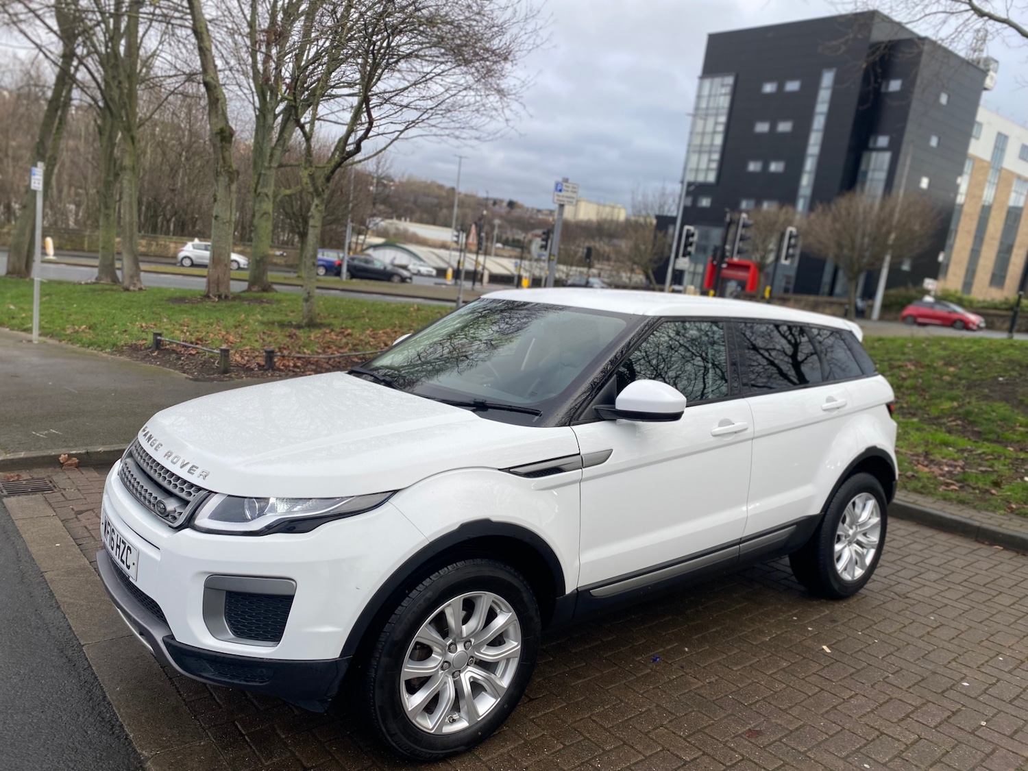 Used Land Rover Range Rover Evoque 2016 for sale - 77201479: Photo 3