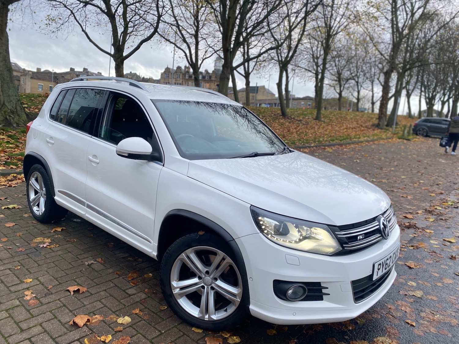 Used Volkswagen Tiguan 2012 for sale - 76753387: Photo 1