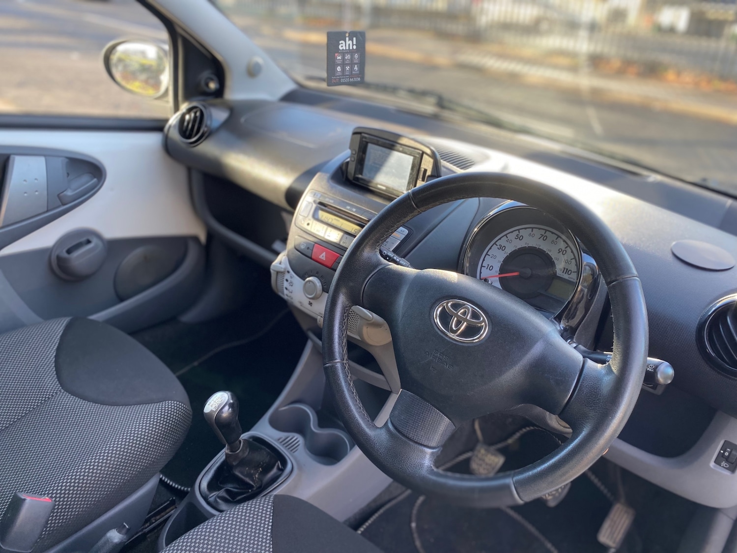 Used Toyota AYGO 2011 for sale - 76699764: Photo 11