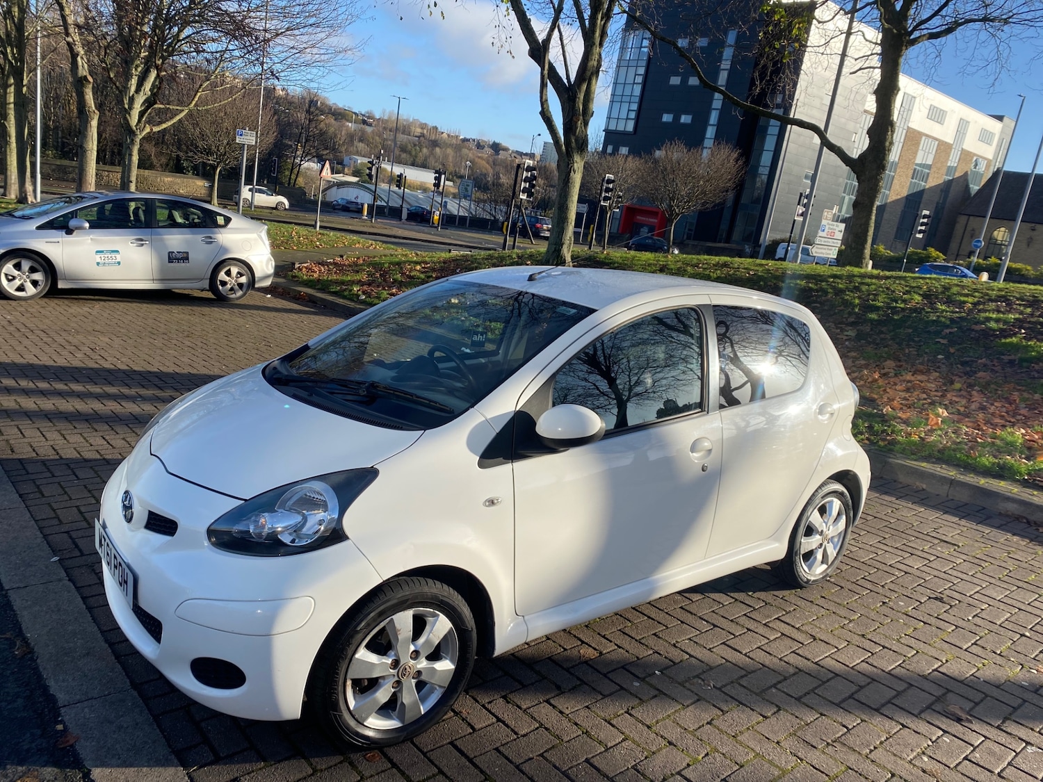 Used Toyota AYGO 2011 for sale - 76699764: Photo 3