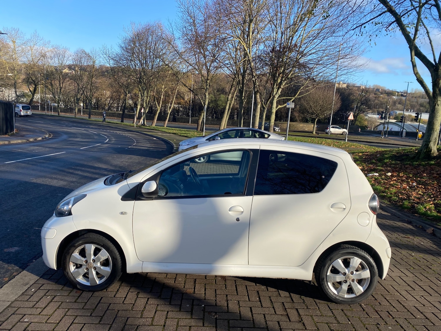 Used Toyota AYGO 2011 for sale - 76699764: Photo 4