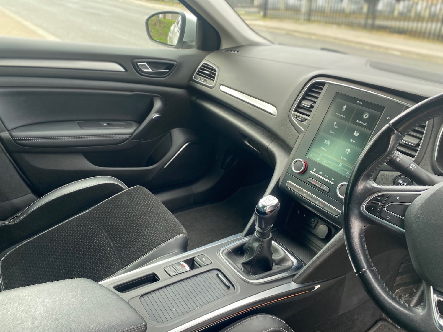 Used Renault Megane 2017 for sale - 77851821: Photo 9