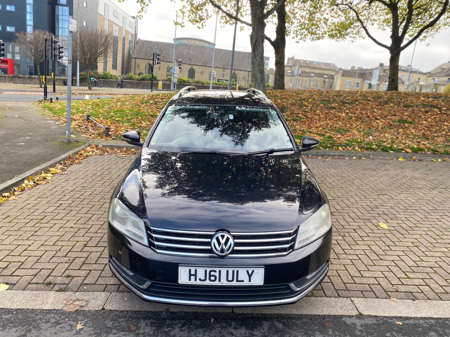 Used Volkswagen Passat 2011 for sale - 76347431: Photo 2