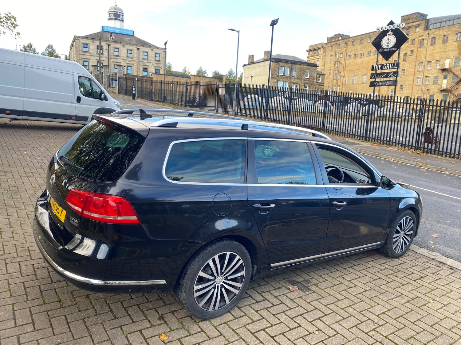 Used Volkswagen Passat 2011 for sale - 76347431: Photo 7