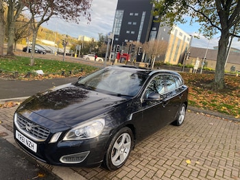Used Volvo V60 2011 for sale - 76369540: Photo
