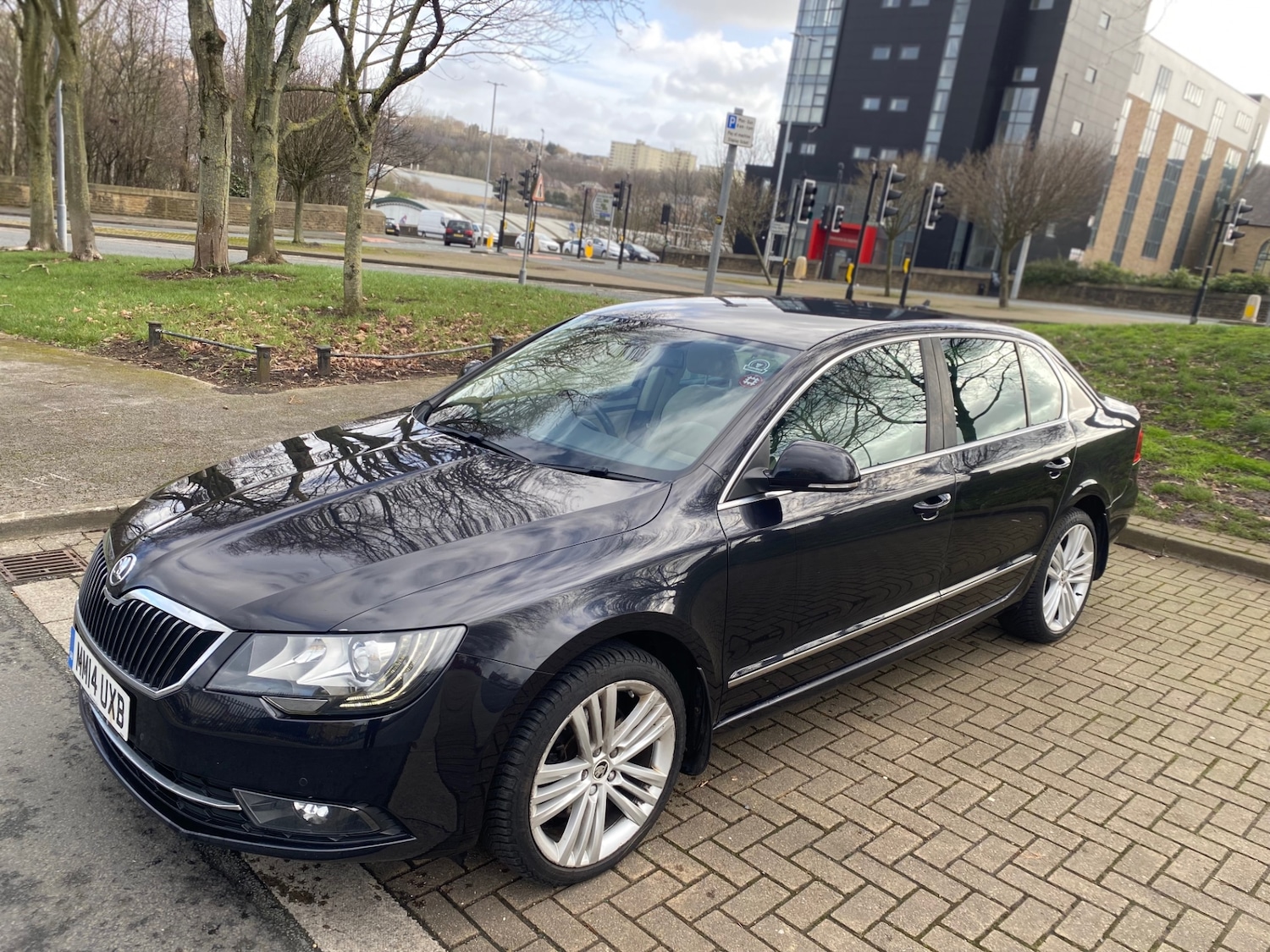 Used Skoda Superb 2014 for sale - 77644145: Photo 3