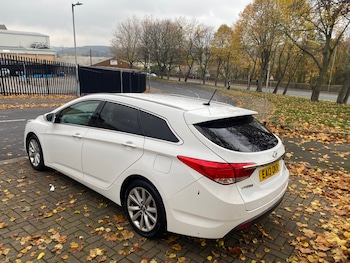 Used Hyundai i40 2013 for sale - 76527328: Photo