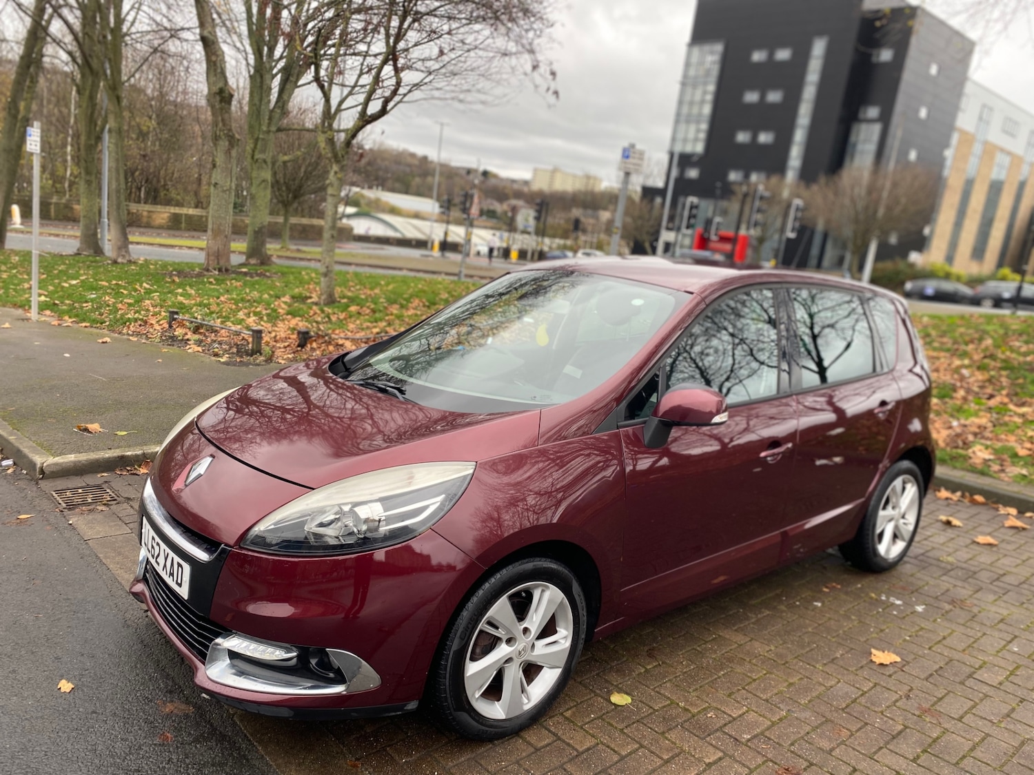 Used Renault Scenic 2012 for sale - 76830235: Photo 3