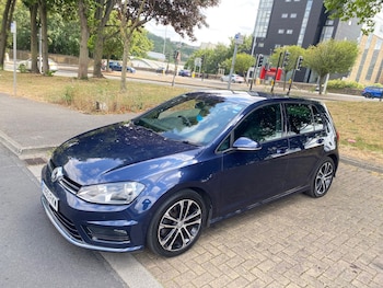 Used Volkswagen Golf 2015 for sale - 79289991: Photo