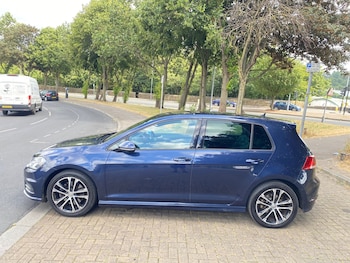 Used Volkswagen Golf 2015 for sale - 79289991: Photo