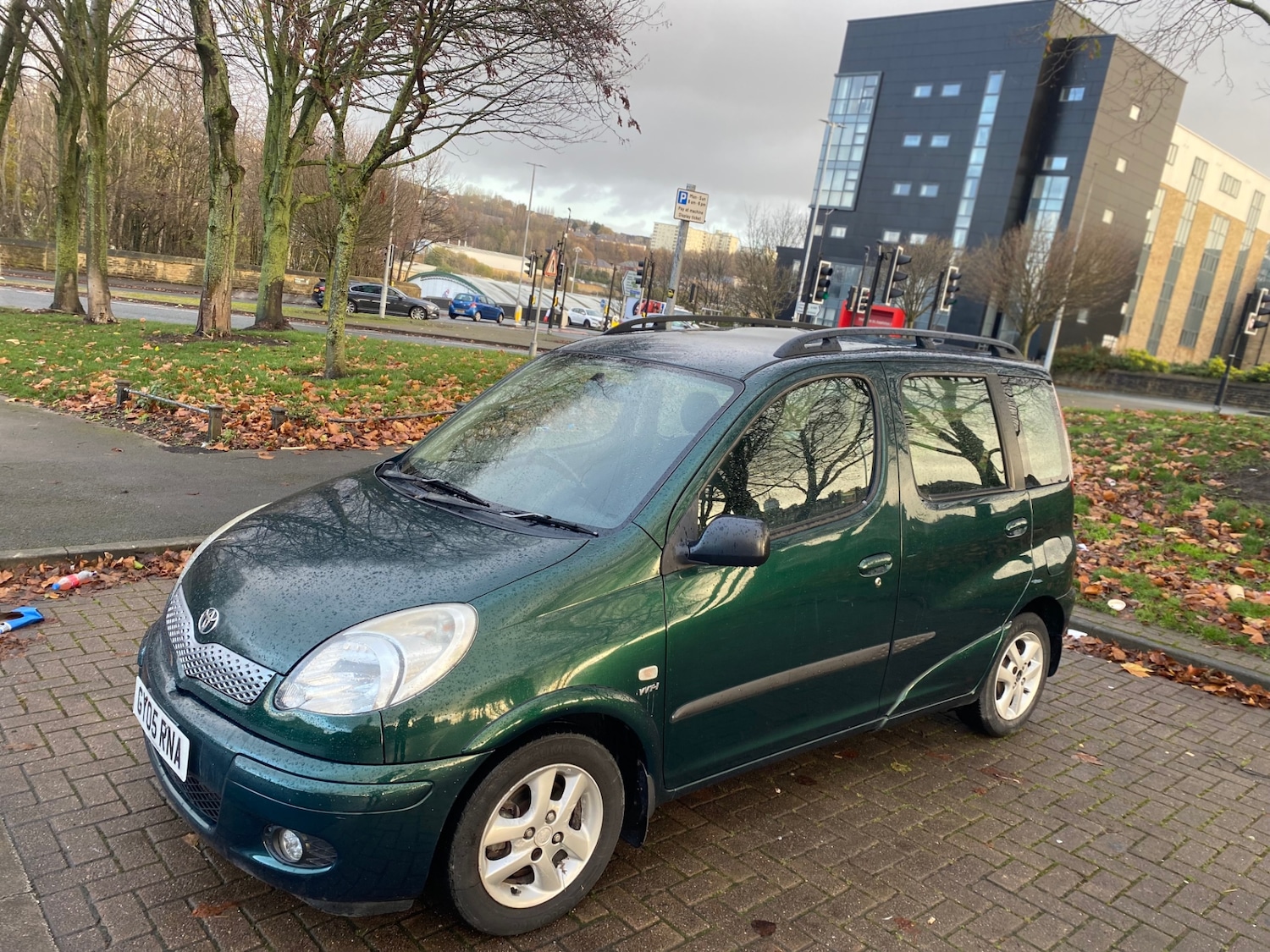 Used Toyota Yaris Verso 2005 for sale - 76686911: Photo 3