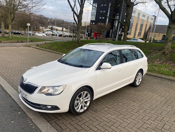 Used Skoda Superb 2014 for sale - 77736956: Photo