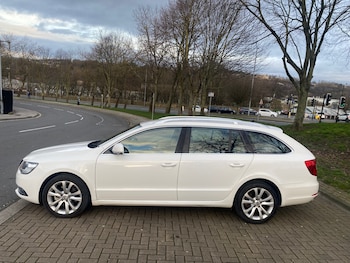 Used Skoda Superb 2014 for sale - 77736956: Photo