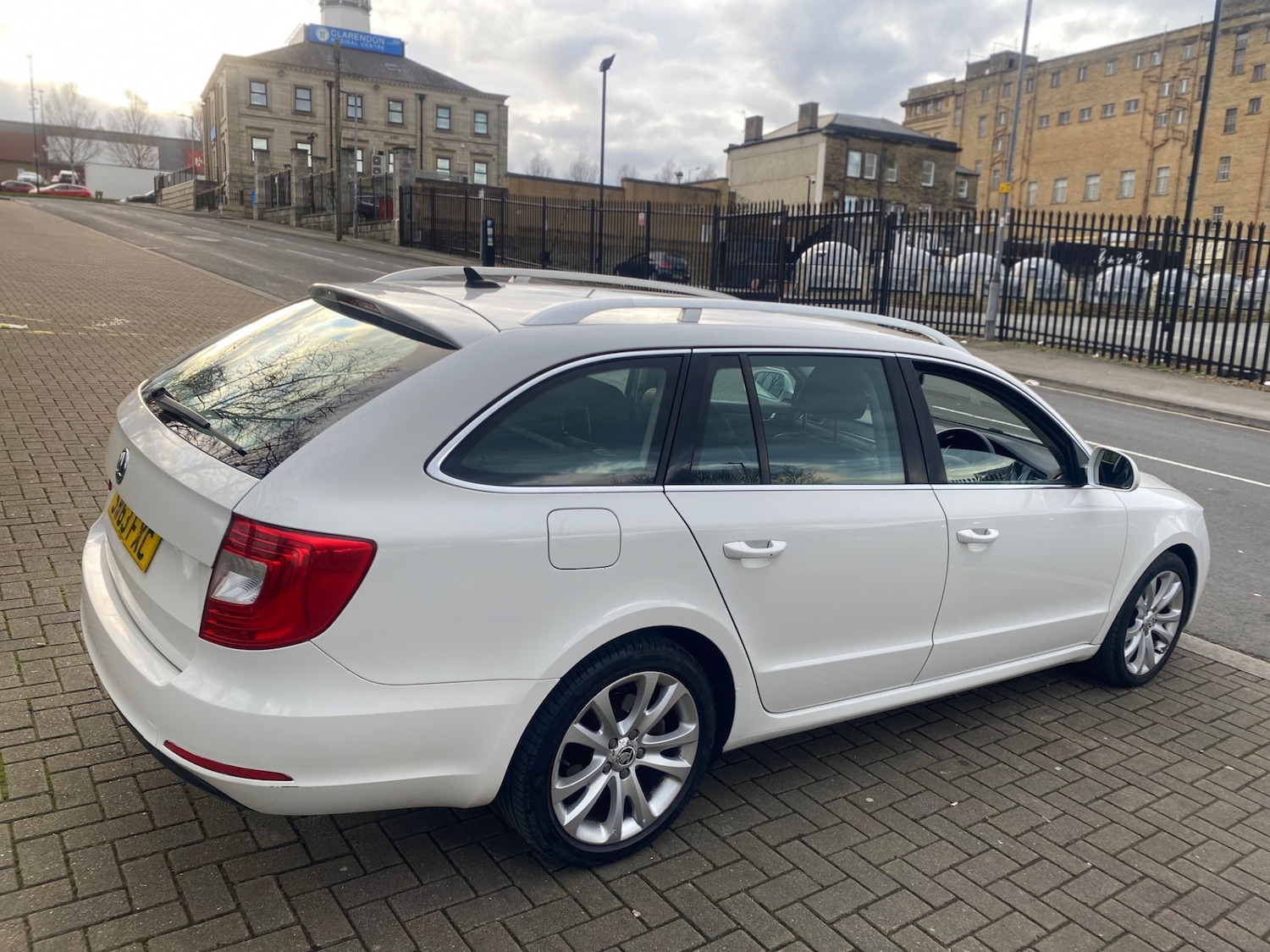 Used Skoda Superb 2014 for sale - 77736956: Photo 7