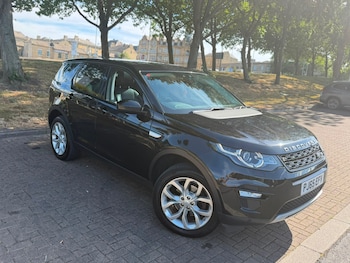 Used Land Rover Discovery Sport 2015 for sale - 79507941: Photo