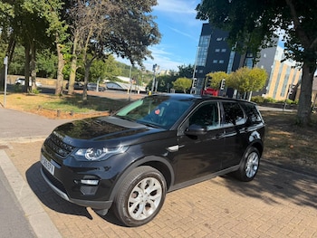 Used Land Rover Discovery Sport 2015 for sale - 79507941: Photo