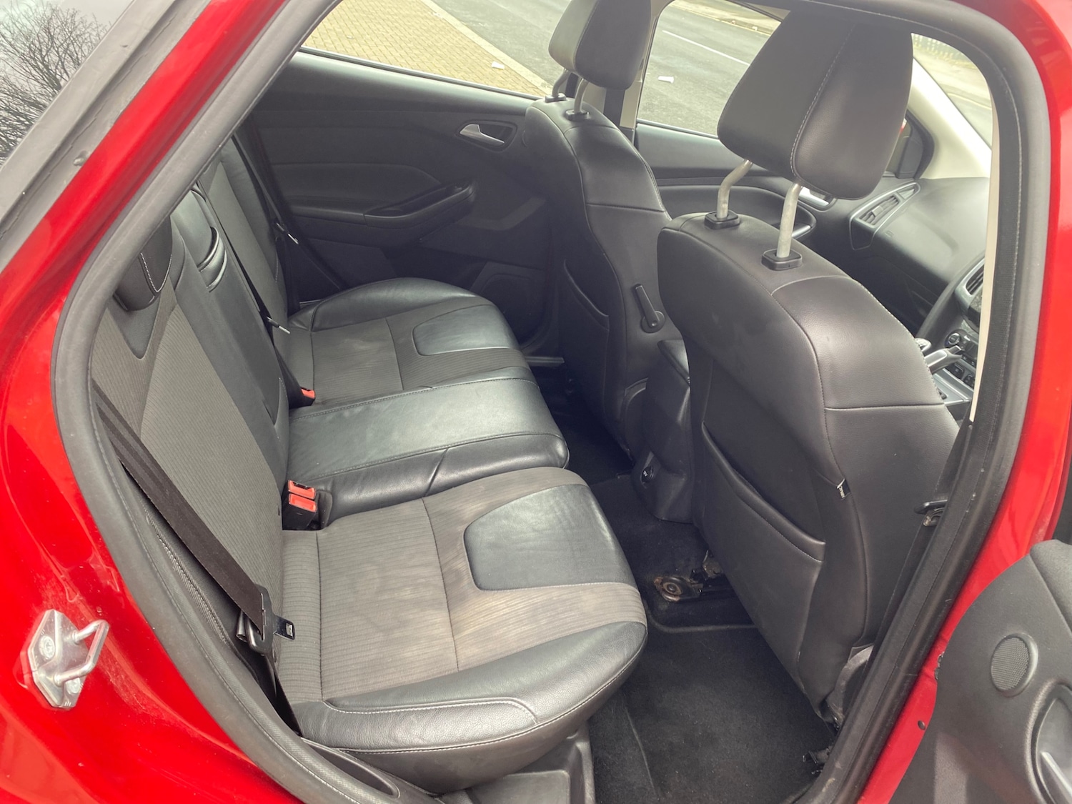 Used Ford Focus 2011 for sale - 78146080: Photo 9