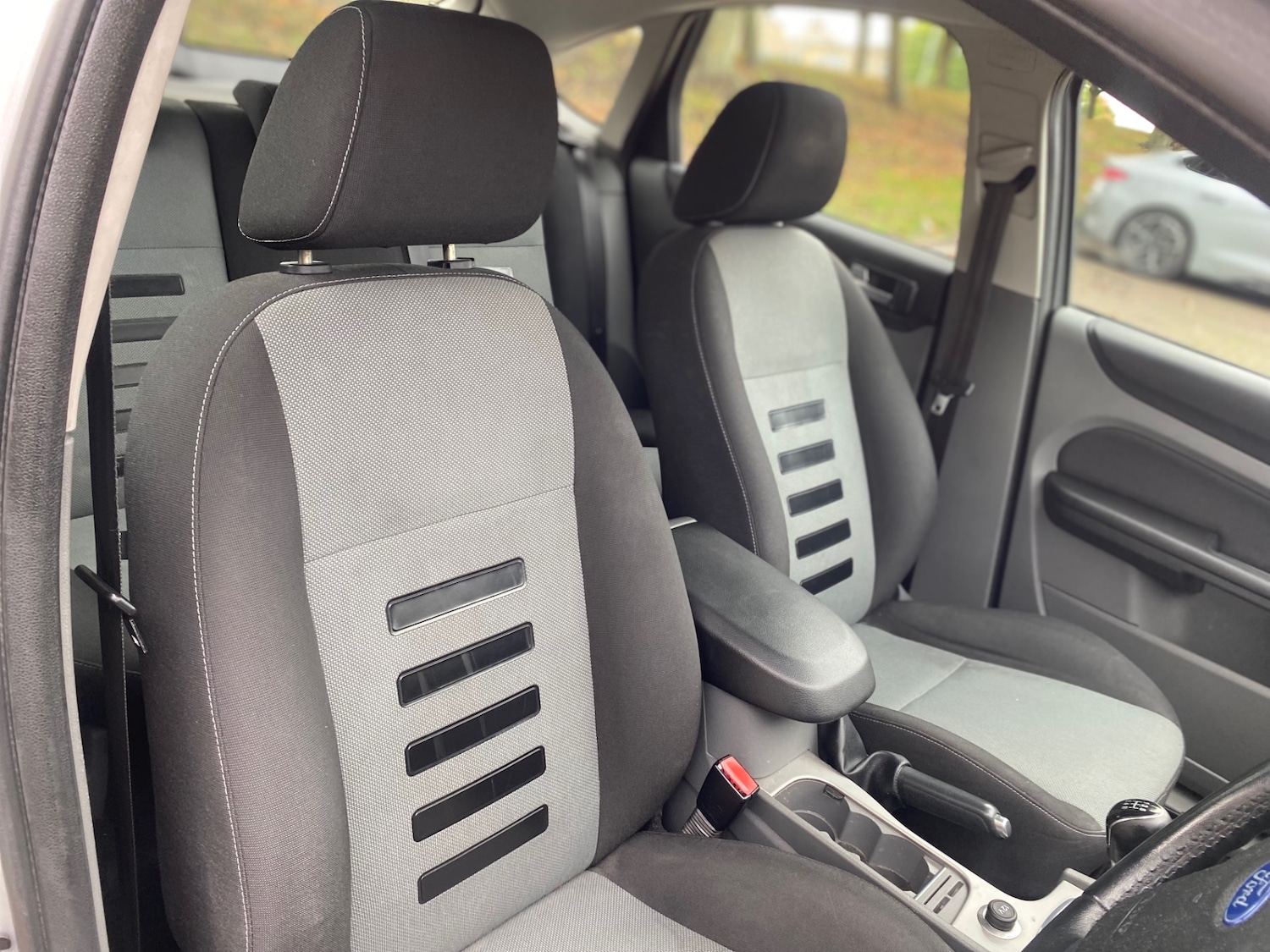 Used Ford Focus 2009 for sale - 76186346: Photo 7