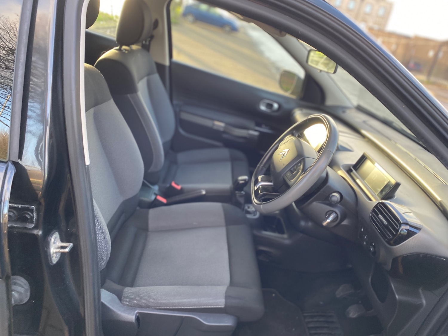 Used Citroen C4 Cactus 2015 for sale - 76924711: Photo 10