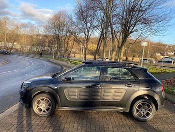 Used Citroen C4 Cactus 2015 for sale - 76924711: Photo