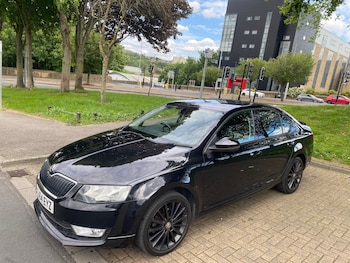 Used Skoda Octavia 2014 for sale - 78756274: Photo