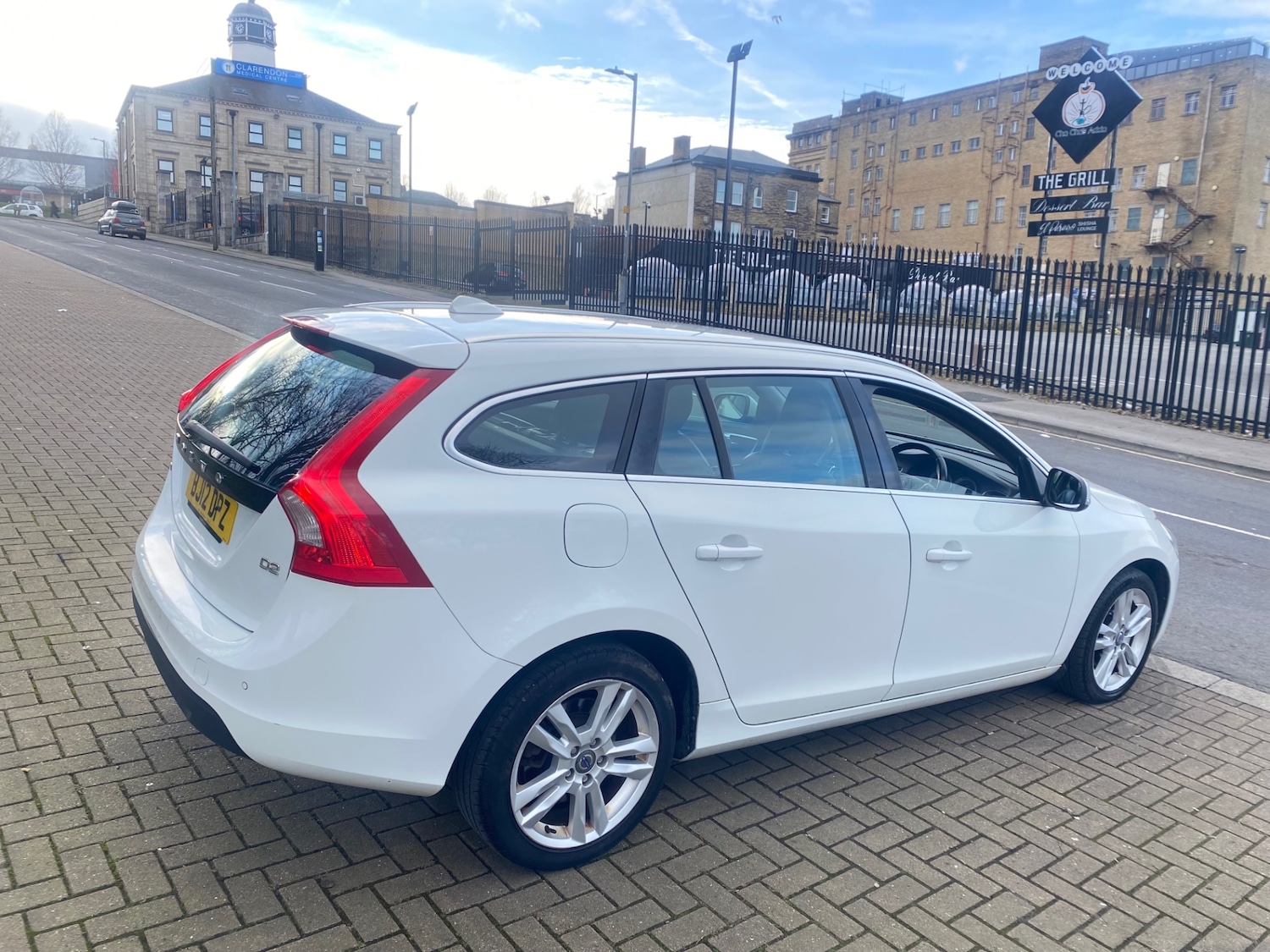 Used Volvo V60 2012 for sale - 77781511: Photo 7