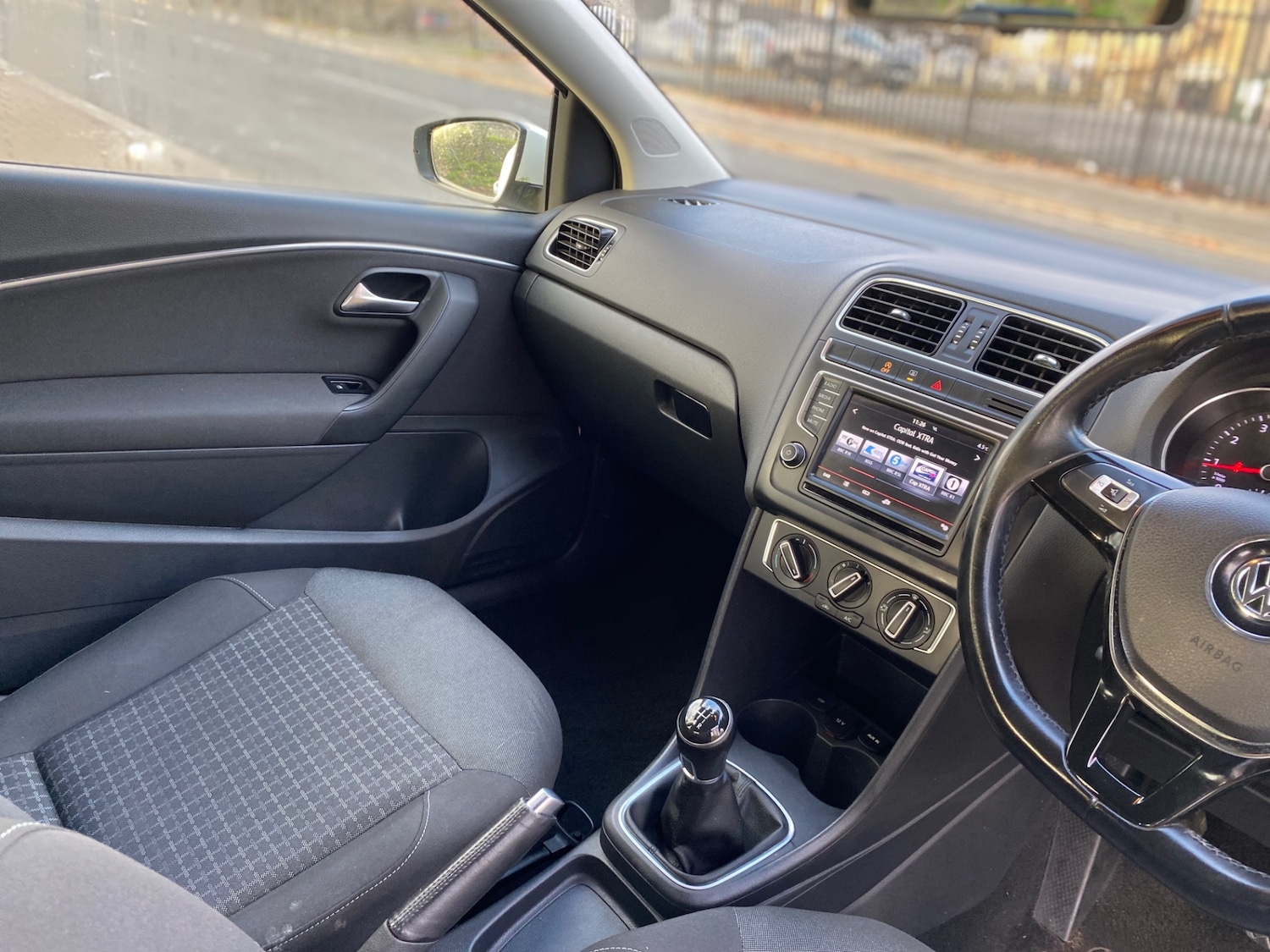 Used Volkswagen Polo 2014 for sale - 77090237: Photo 8