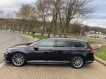 Used Volkswagen Passat 2018 for sale - 78112383: Photo