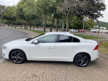 Used Volvo S60 2015 for sale - 79644727: Photo