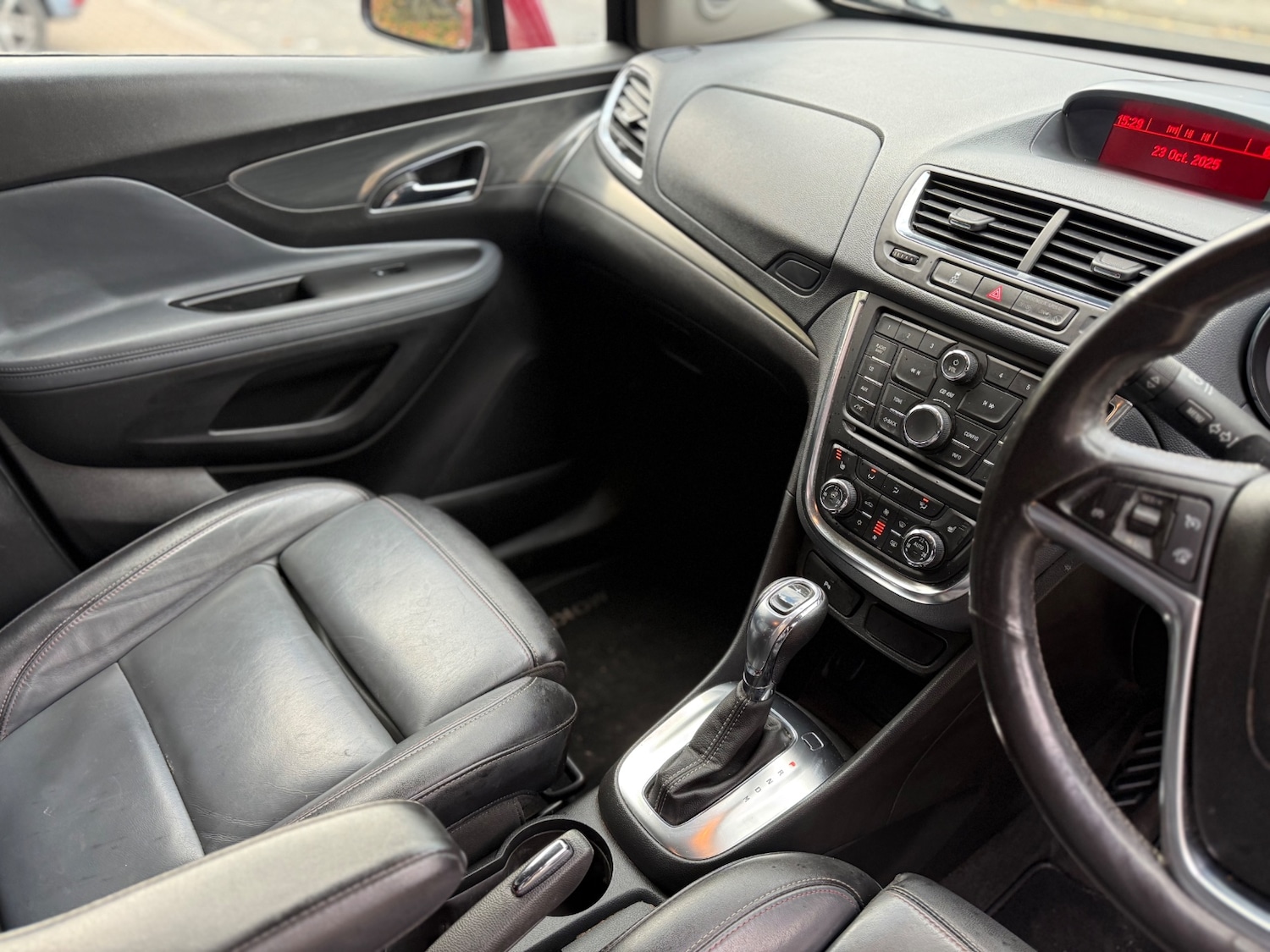 Used Vauxhall Mokka 2015 for sale - 76369528: Photo 12