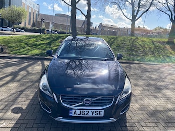 Used Volvo V60 2013 for sale - 78274261: Photo