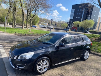 Used Volvo V60 2013 for sale - 78274261: Photo