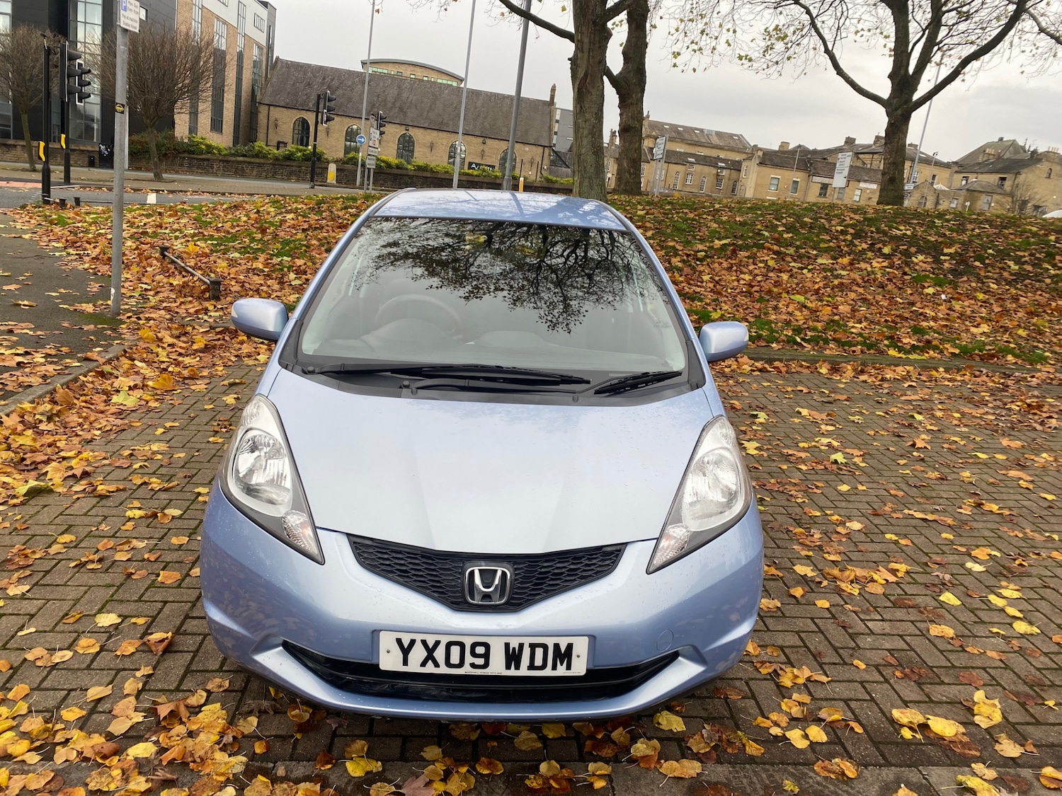 Used Honda Jazz 2009 for sale - 76536382: Photo 2