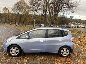 Used Honda Jazz 2009 for sale - 76536382: Photo