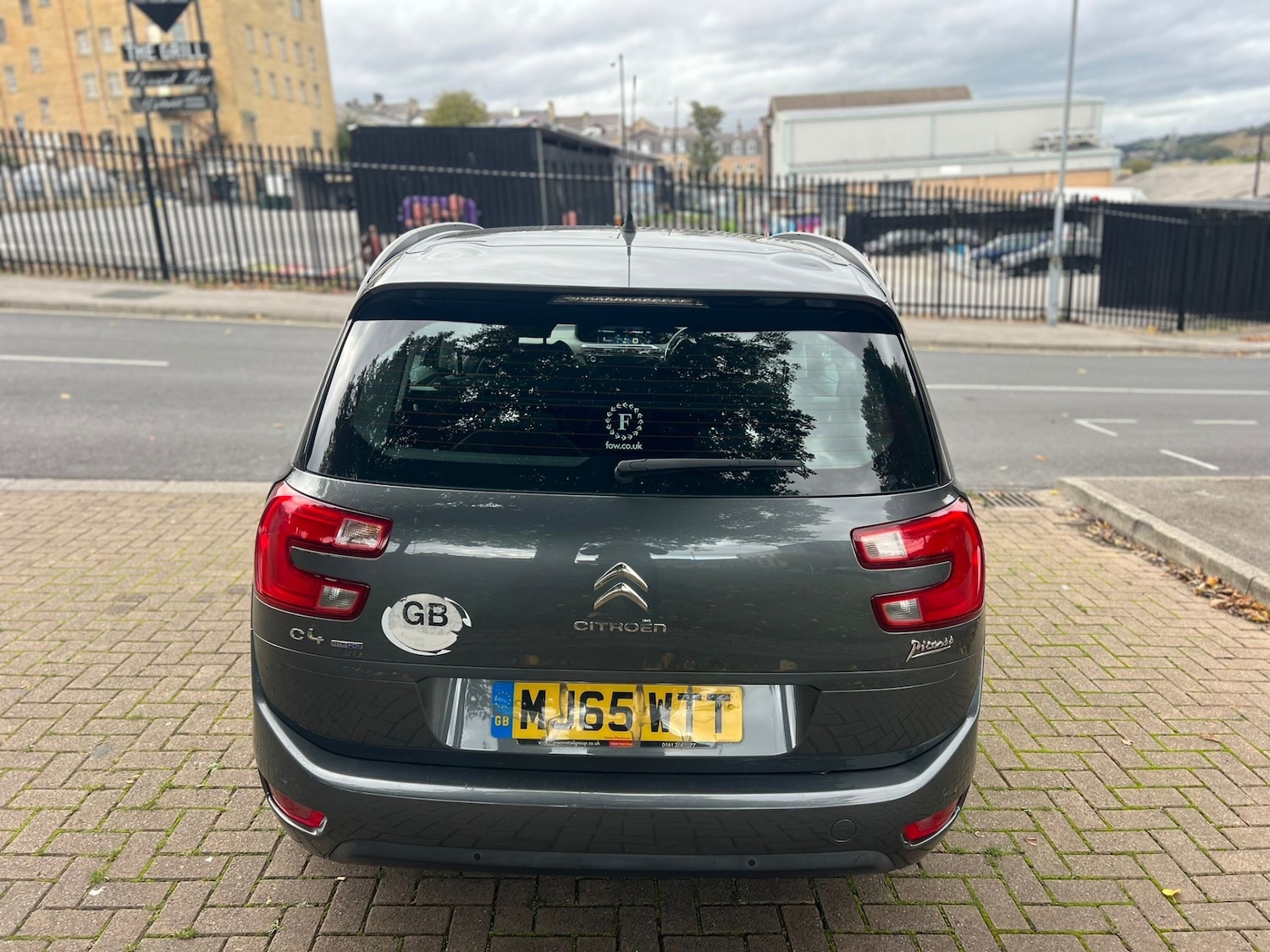 Vehicle 6