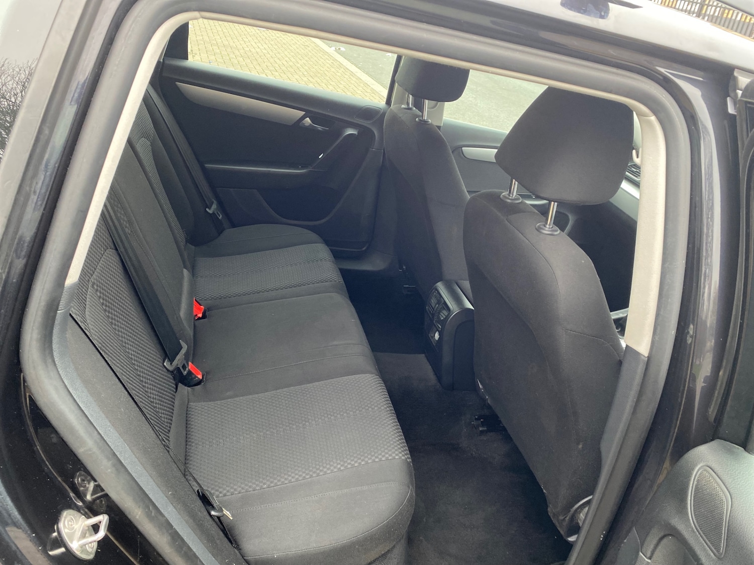 Used Volkswagen Passat 2012 for sale - 77807565: Photo 9