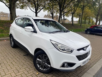 2015 (15) - 1.7 CRDi SE 5dr 2WD