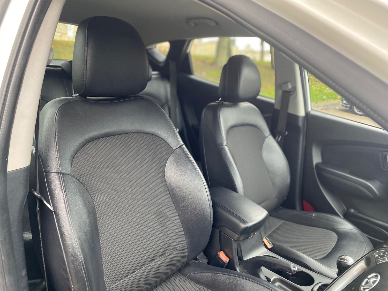 Used Hyundai Ix35 2015 for sale - 76378856: Photo 9