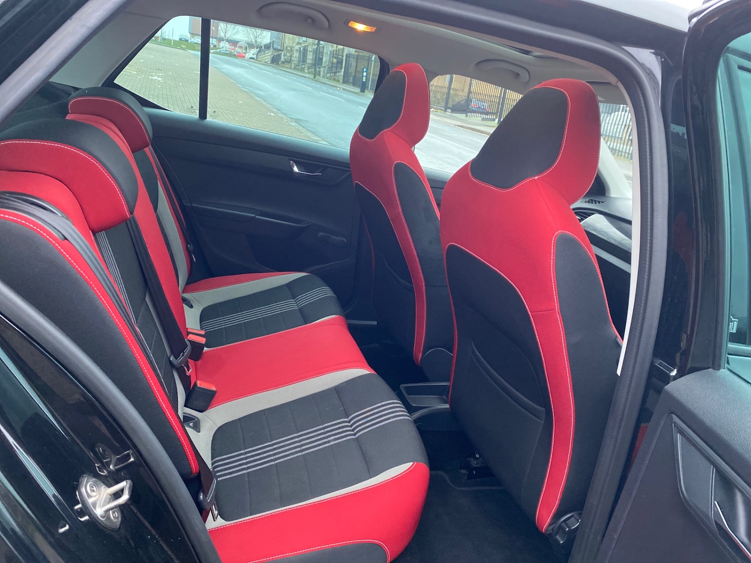 Used Skoda Fabia 2015 for sale - 77090245: Photo 11