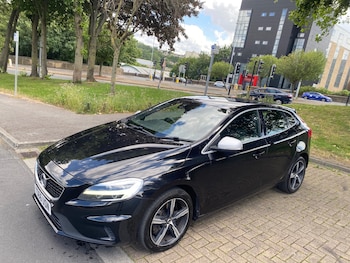Used Volvo V40 2016 for sale - 79074206: Photo