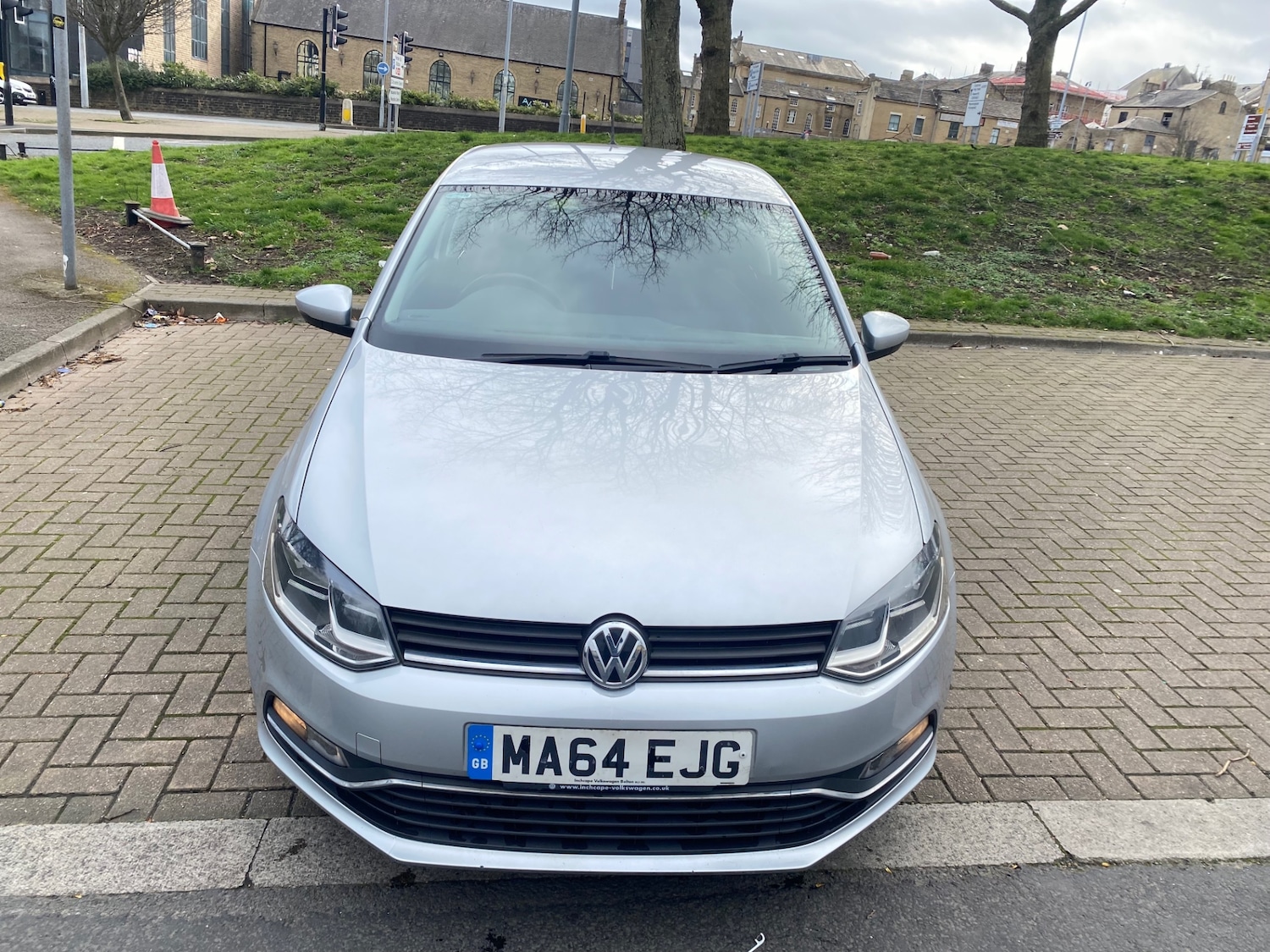 Used Volkswagen Polo 2014 for sale - 77851823: Photo 2