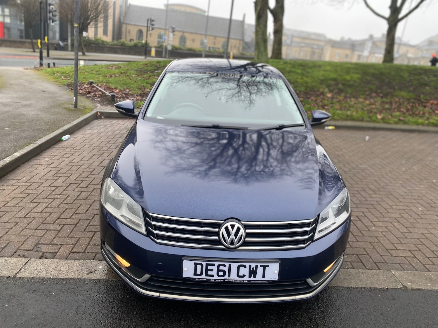 Used Volkswagen Passat 2011 for sale - 77390054: Photo 2