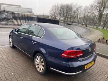 Used Volkswagen Passat 2011 for sale - 77390054: Photo