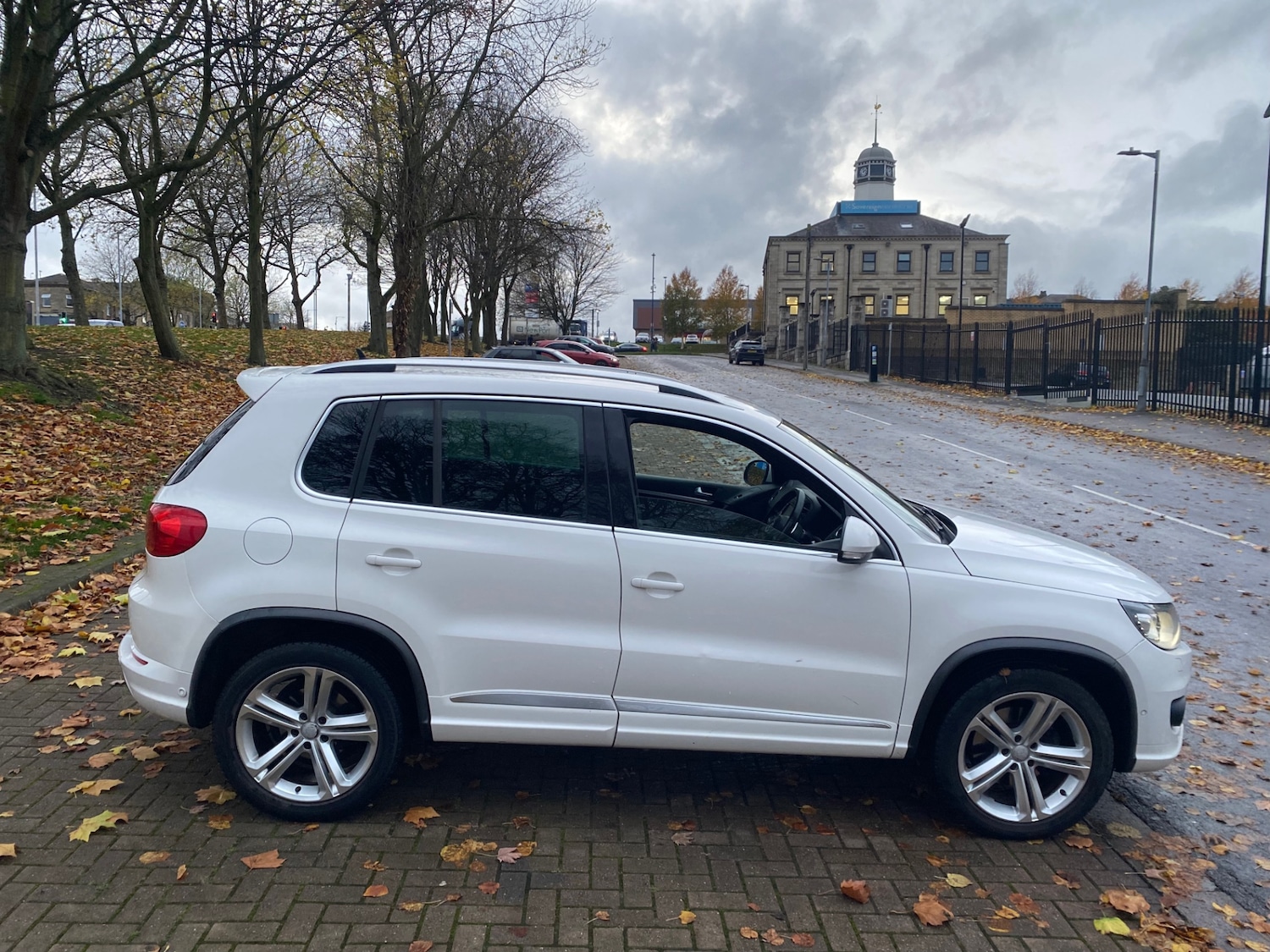 Used Volkswagen Tiguan 2012 for sale - 76560209: Photo 8