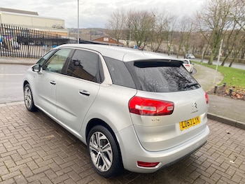 Used Citroen C4 Picasso 2013 for sale - 77213782: Photo