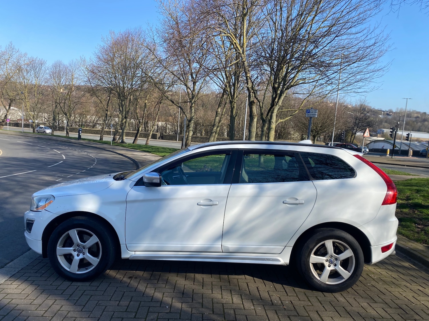 Used Volvo XC60 2012 for sale - 77781312: Photo 4