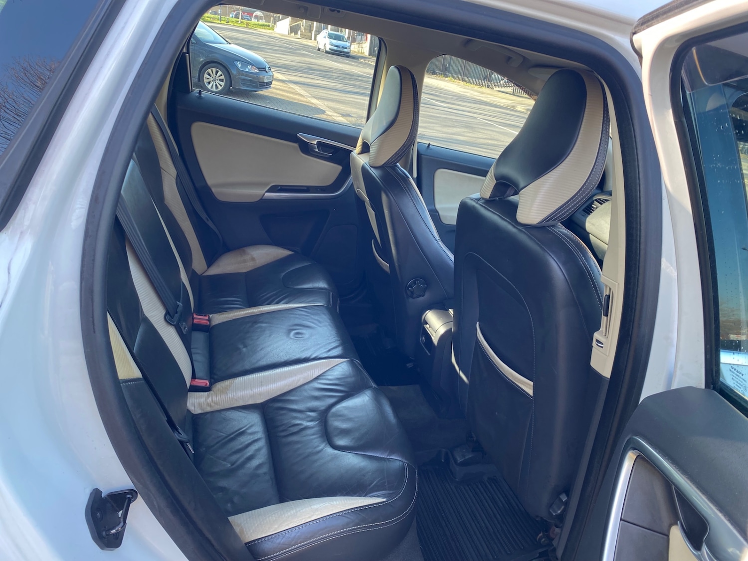 Used Volvo XC60 2012 for sale - 77781312: Photo 8