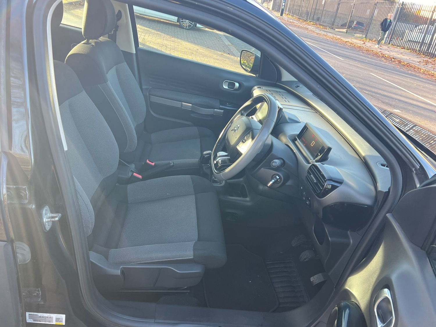 Used Citroen C4 Cactus 2015 for sale - 76618925: Photo 12